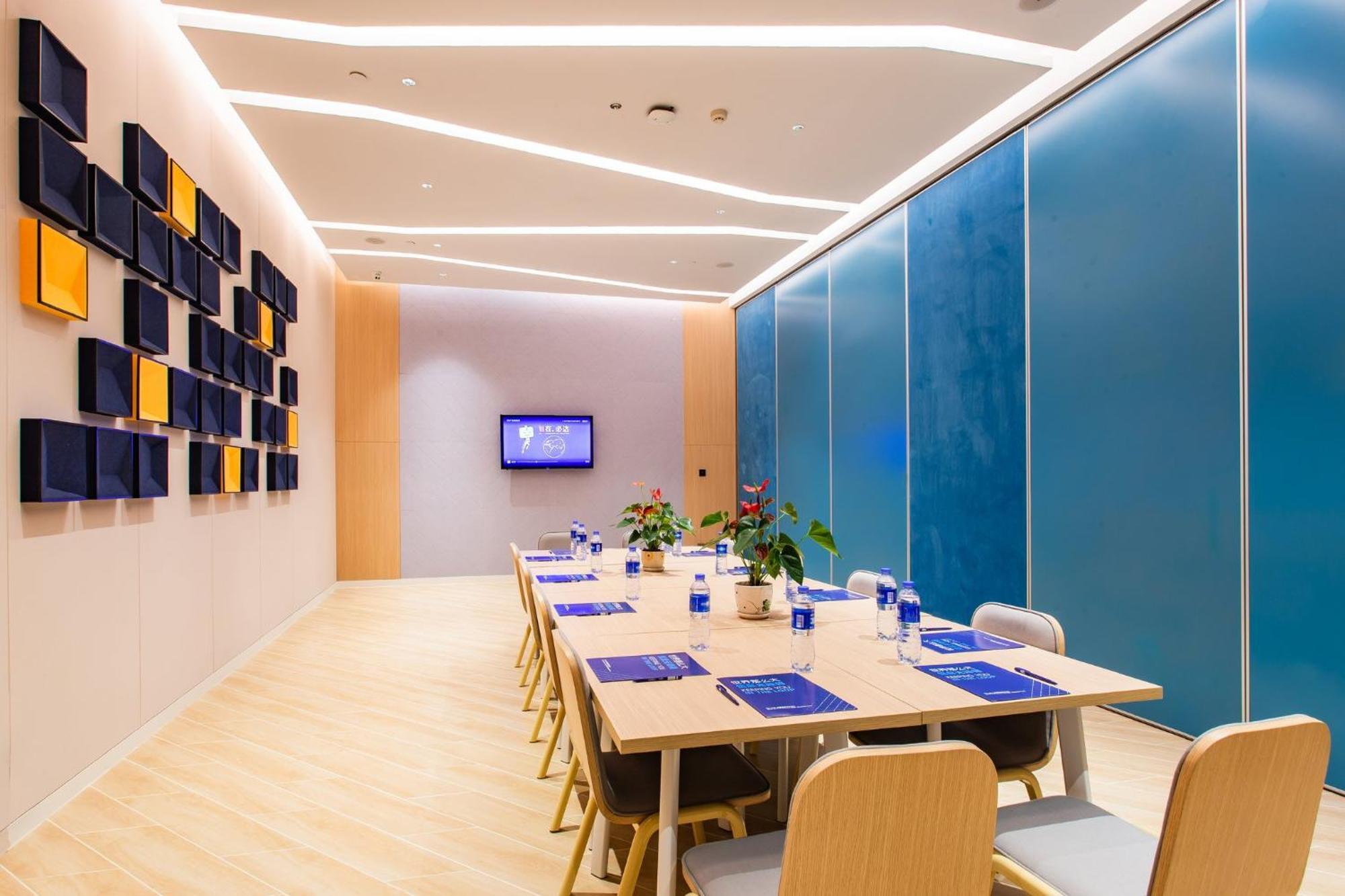 Holiday Inn Express Jiangmen Jianghai By Ihg Buitenkant foto