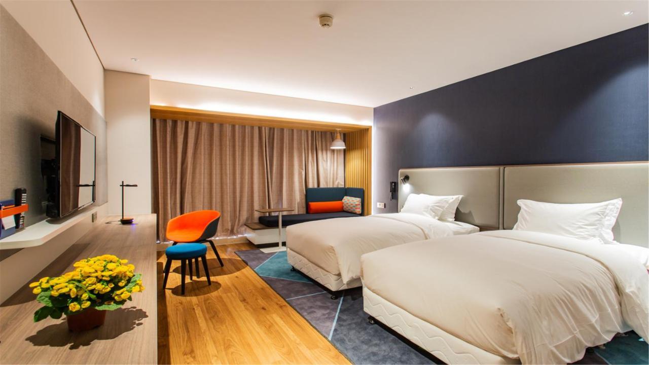 Holiday Inn Express Jiangmen Jianghai By Ihg Buitenkant foto